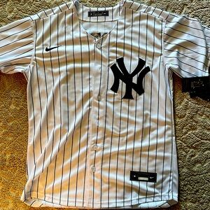 New York Yankees Juan Soto Medium Jersey NWT